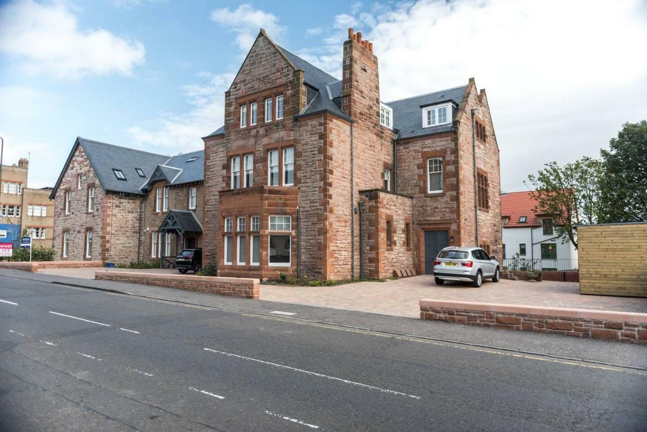 Вилла Luxurious Living In Gullane Эдинбург Экстерьер фото